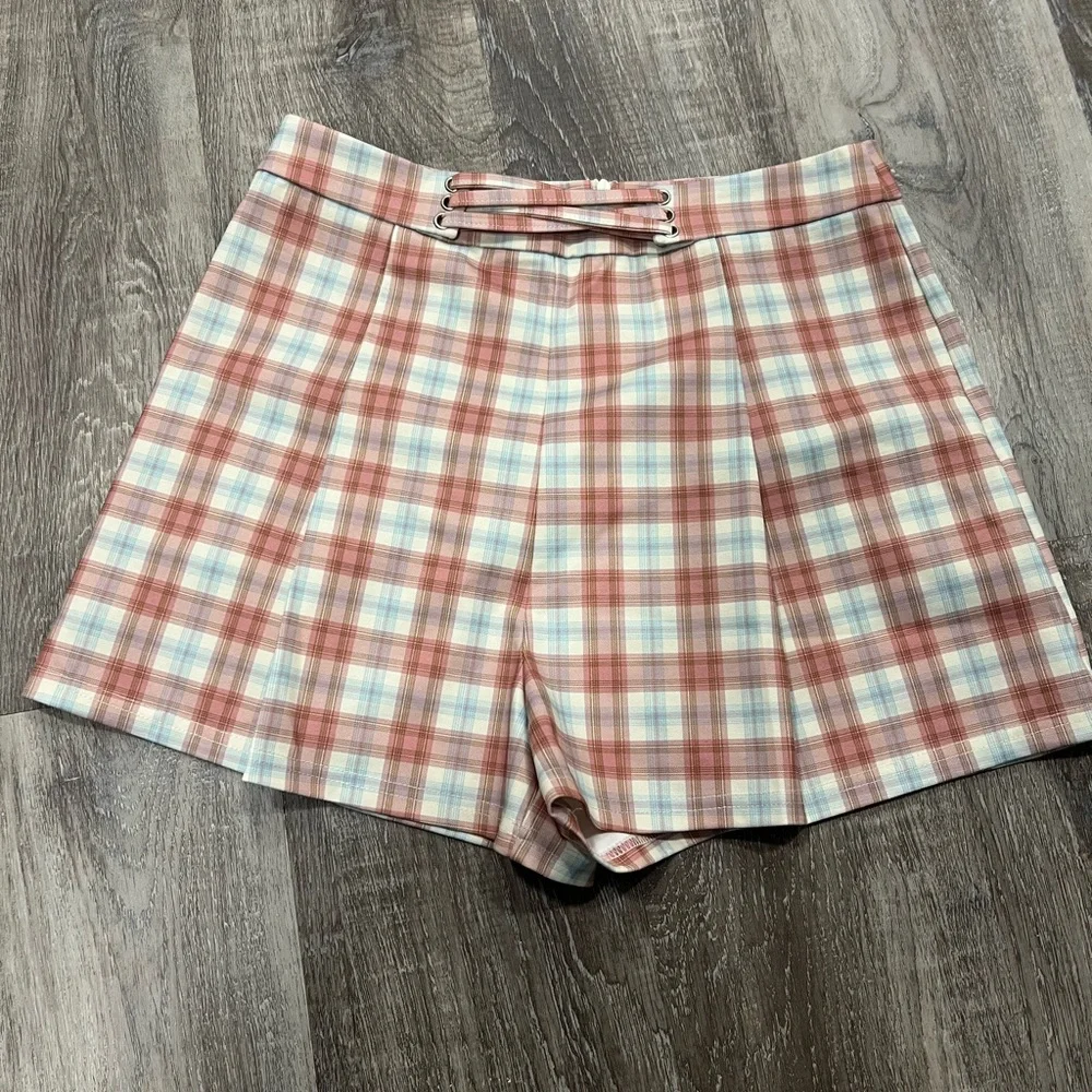 SKORTS - Picture 5 of 5